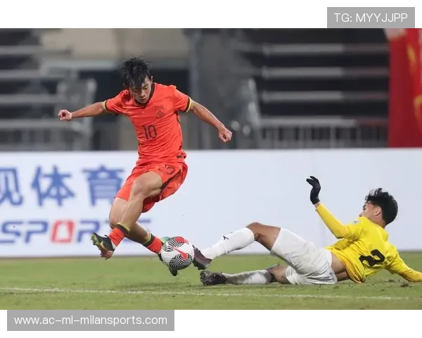 “中国足球产业不断壮大，助推体育经济新增长点”，中国足球产业规模