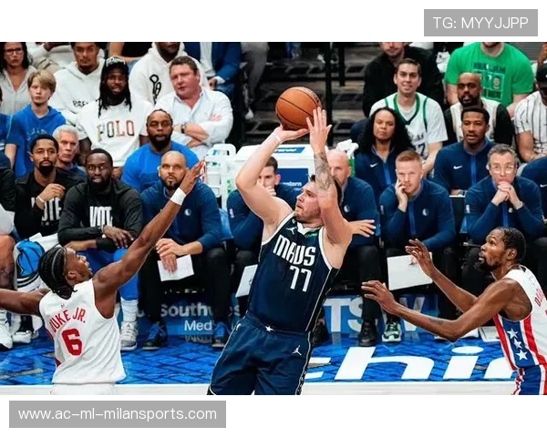 东契奇带领独行侠全力冲刺季后赛，东契奇36+9+11!独行侠拔刺